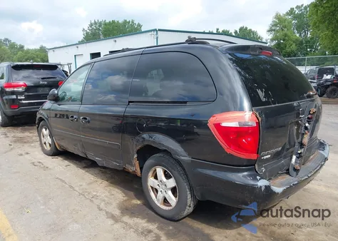 2007 Dodge Grand Caravan Sxt z USA, uszkodzony, nr VIN 2D8GP44L87R271623